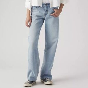 NWOT Levi's Premium Low Loose Women's Jeans Size 28